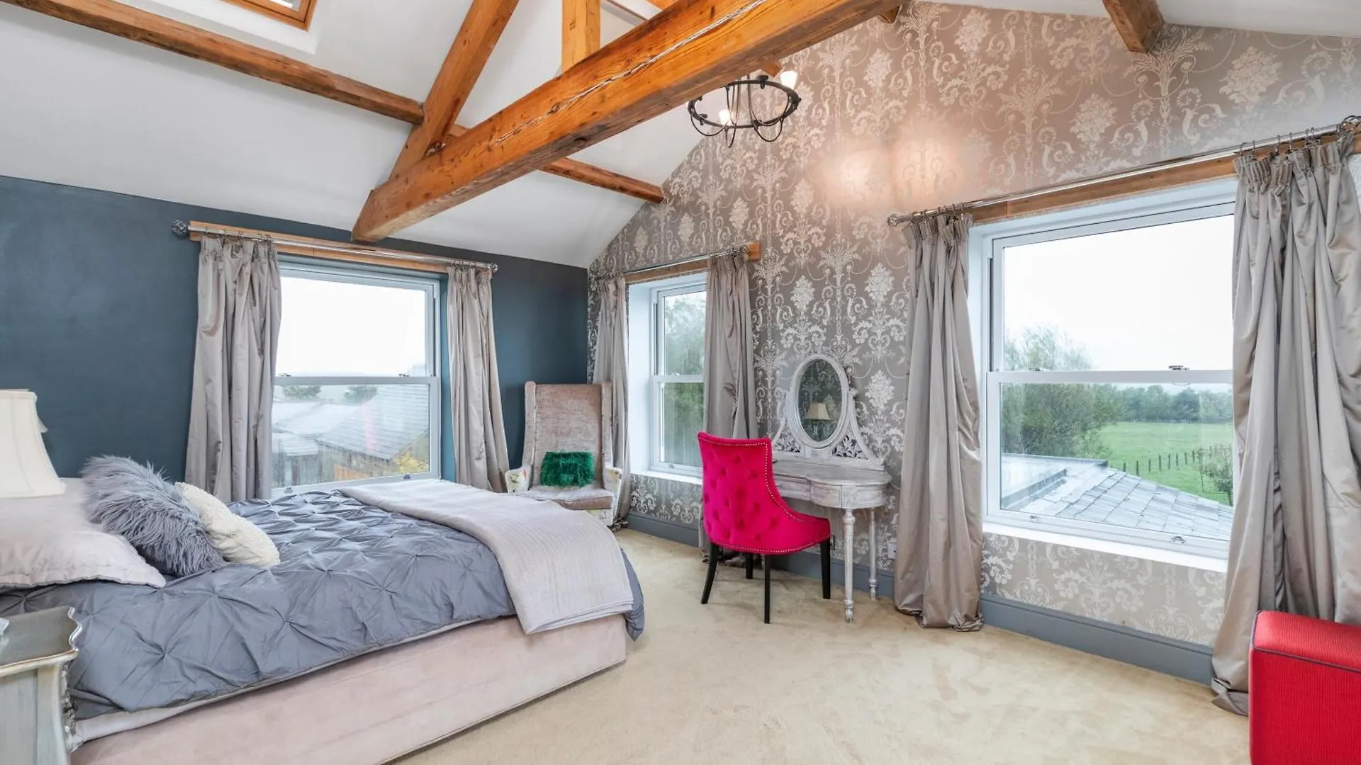 Country Farmhouse - Swim Spa Hot Tub- Bbq Hut Otley  0*, Otley (West Yorkshire) Regno Unito