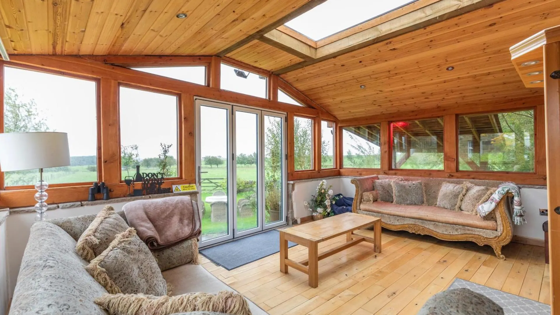 Casa vacanze Country Farmhouse - Swim Spa Hot Tub- Bbq Hut Otley
