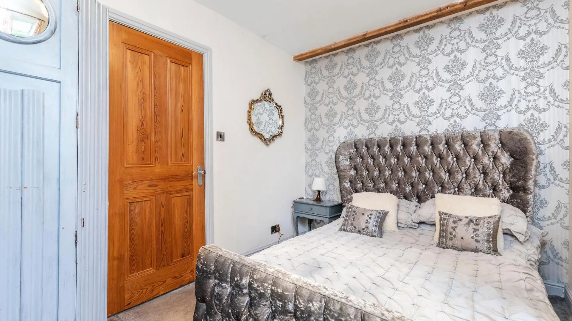 Country Farmhouse - Swim Spa Hot Tub- Bbq Hut Otley